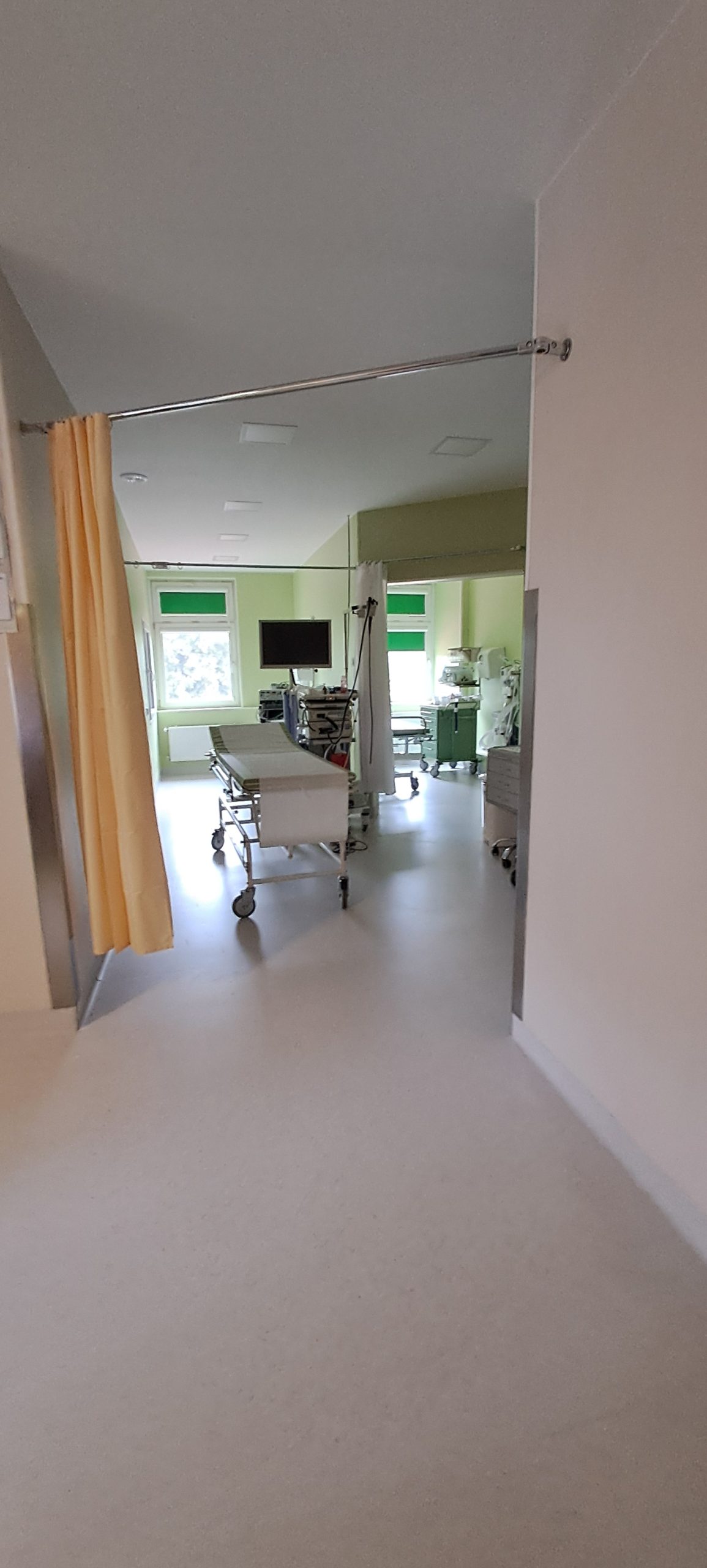 Przewodnik po zabiegu gastroskopii i wskazówki medyczne